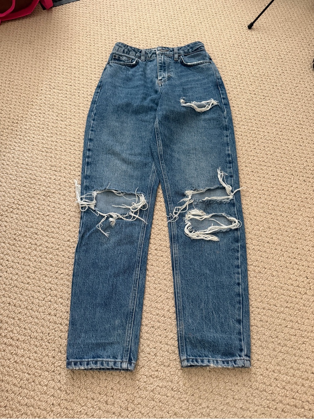 MWomen's Relaxed Medium Blue Mom Jeans